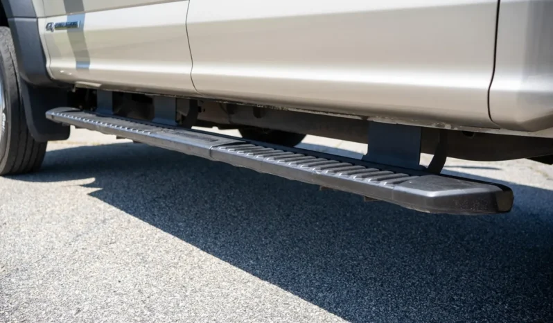 
								2018 Ford F-450 Super Duty Lariat Crew Cab Power Stroke Dually 4×4 Flatbed full									