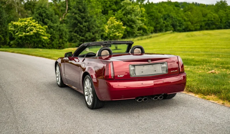 
								2006 Cadillac XLR-V Supercharged full									
