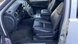 
										2007 GMC Yukon Denali full									