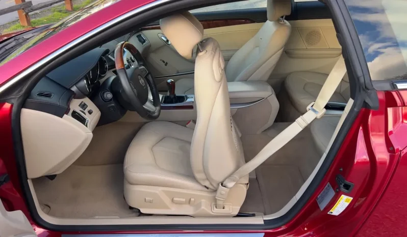 
								2011 Cadillac CTS Premium Coupe full									