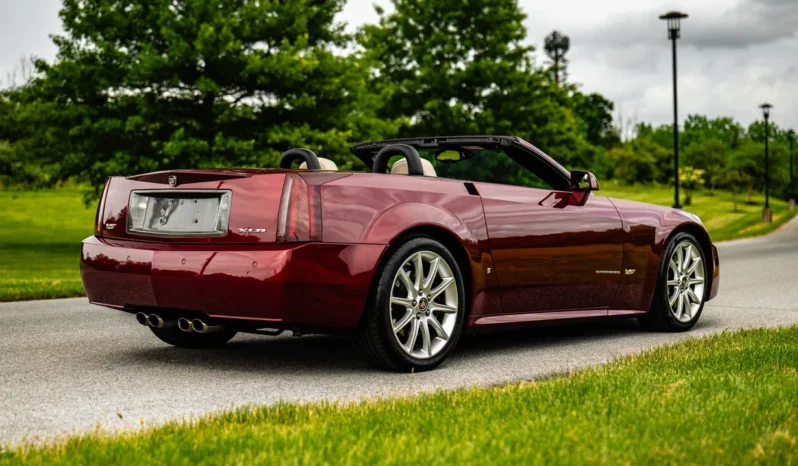 
								2006 Cadillac XLR-V Supercharged full									