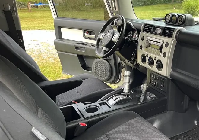 
								2008 Toyota FJ Cruiser Trail Teams Special Edition full									
