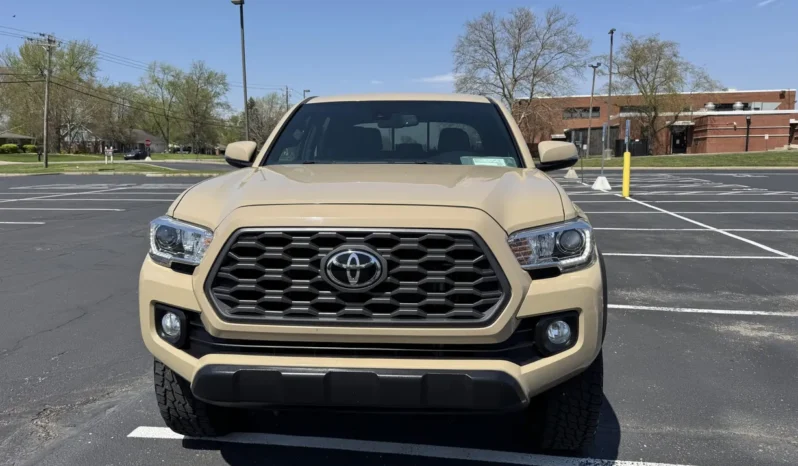 
								2020 Toyota Tacoma TRD Off-Road Double Cab 4×4 V6 6-Speed full									