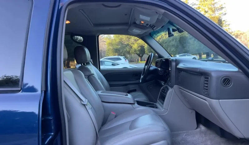 
								2003 Chevrolet Tahoe LT 4×4 full									