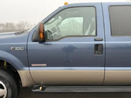 
										2004 Ford F-350 Super Duty Lariat Crew Cab Power Stroke 4×4 Dually full									