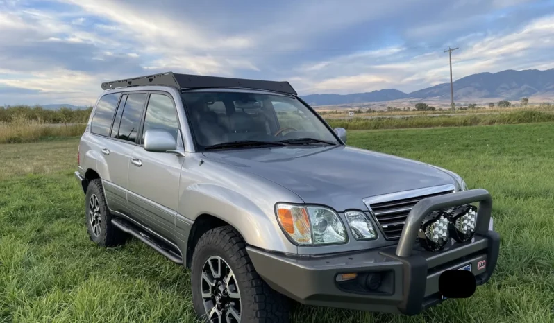 
								2004 Lexus LX470 full									