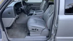 
										2004 Chevrolet Suburban 2500 LT 8.1L 4×4 full									