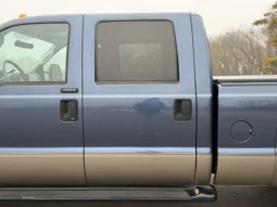 
										2004 Ford F-350 Super Duty Lariat Crew Cab Power Stroke 4×4 Dually full									