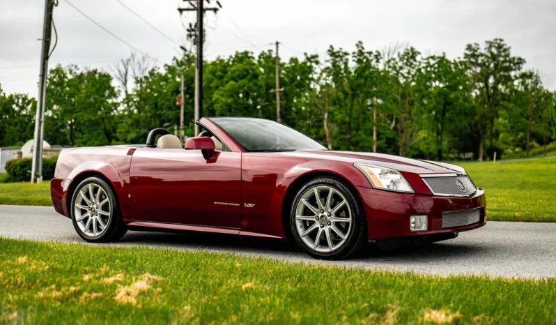 
								2006 Cadillac XLR-V Supercharged full									