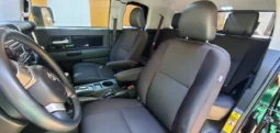 
										2014 Toyota FJ Cruiser full									