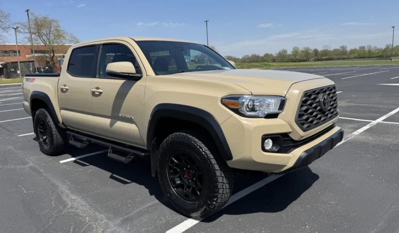 
								2020 Toyota Tacoma TRD Off-Road Double Cab 4×4 V6 6-Speed full									