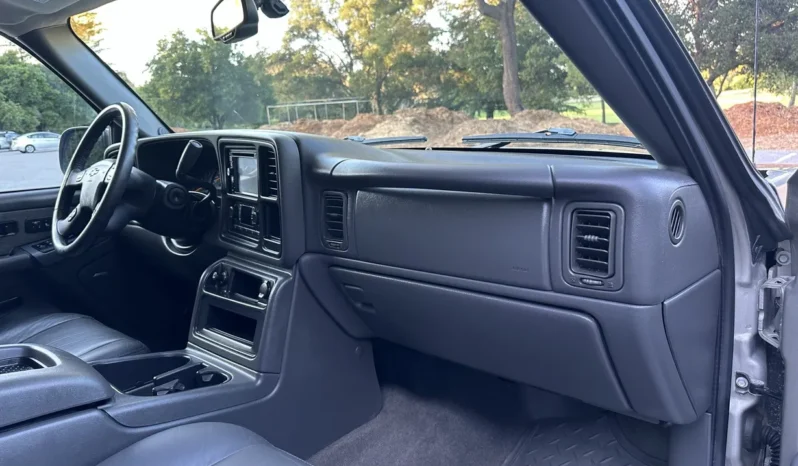 
								2003 Chevrolet Silverado 2500HD LT Crew Cab Duramax 4×4 full									