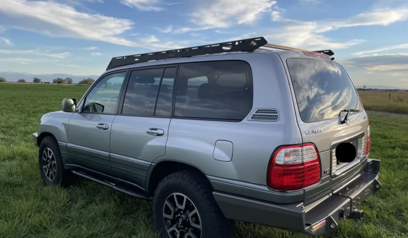 
								2004 Lexus LX470 full									