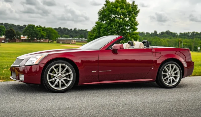 
								2006 Cadillac XLR-V Supercharged full									