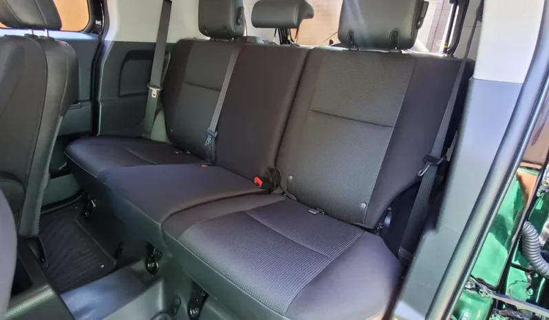
								2014 Toyota FJ Cruiser full									