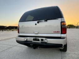 
										2004 GMC Yukon Denali 1500 Luxury full									
