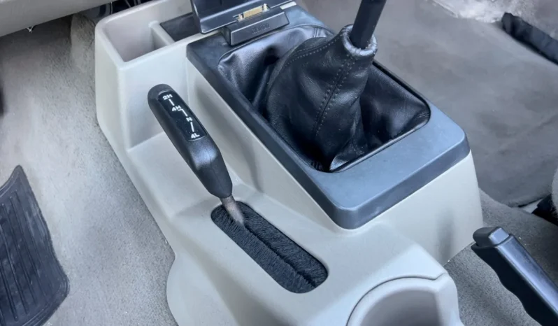 
								2005 Jeep Wrangler SE 6-Speed full									