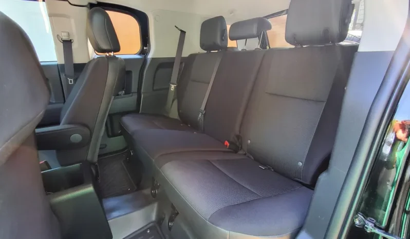
								2014 Toyota FJ Cruiser full									