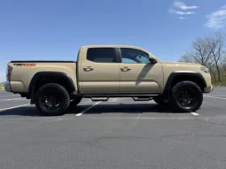 
										2020 Toyota Tacoma TRD Off-Road Double Cab 4×4 V6 6-Speed full									