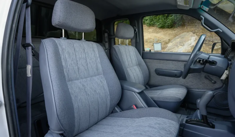 
								1999 Toyota Tacoma SR5 XtraCab V6 4×4 full									