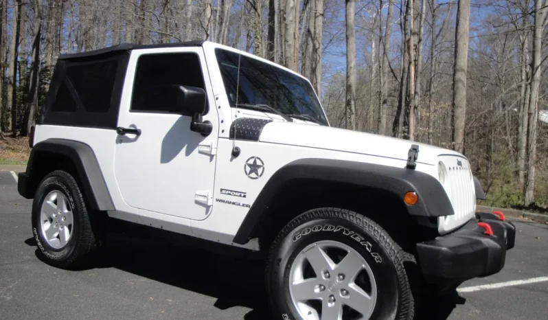 
								2014 Jeep Wrangler Sport S full									