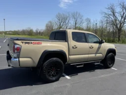 
										2020 Toyota Tacoma TRD Off-Road Double Cab 4×4 V6 6-Speed full									