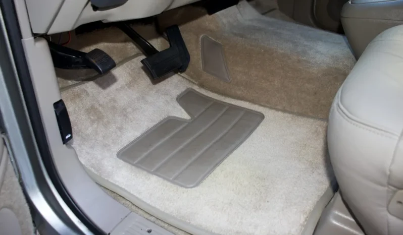 
								1999 Chevrolet Tahoe LT full									