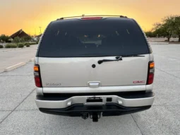 
										2004 GMC Yukon Denali 1500 Luxury full									