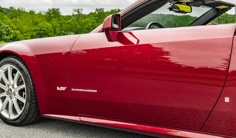 
								2006 Cadillac XLR-V Supercharged full									