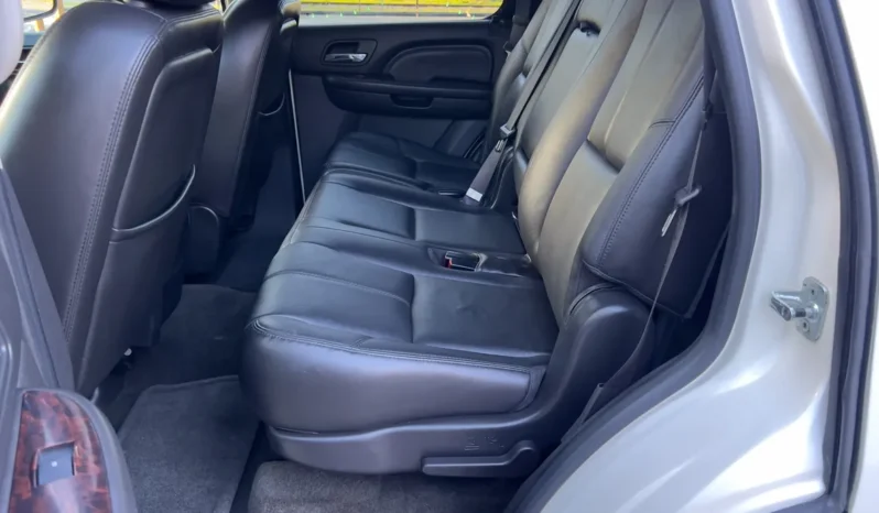 
								2007 GMC Yukon Denali full									