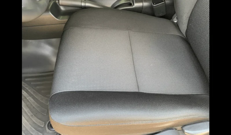
								2014 Toyota FJ Cruiser full									