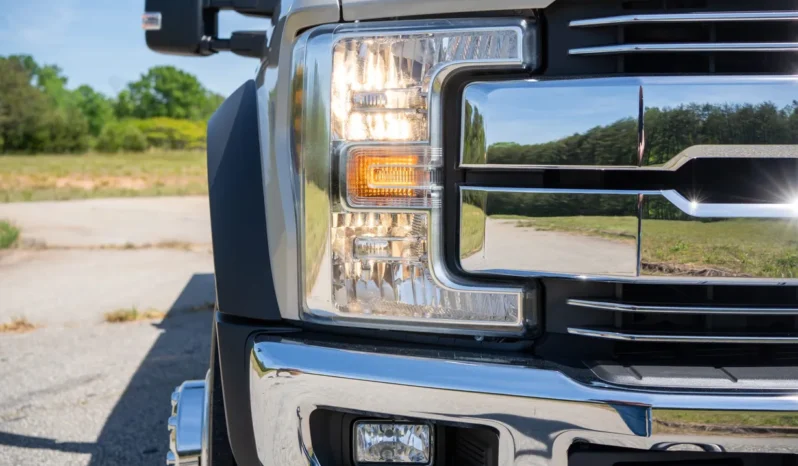 
								2018 Ford F-450 Super Duty Lariat Crew Cab Power Stroke Dually 4×4 Flatbed full									