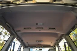 
										2001 Lexus LX470 full									