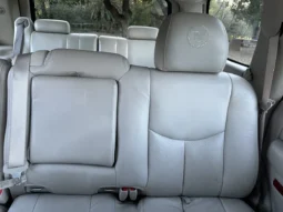 
										2004 Cadillac Escalade GMT800 AWD full									