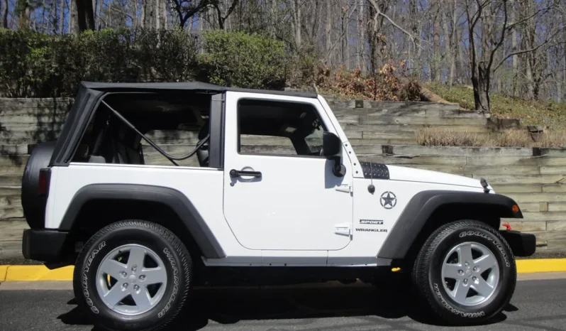 
								2014 Jeep Wrangler Sport S full									