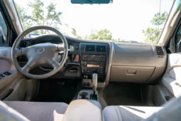 
										2003 Toyota Tacoma SR5 Double Cab TRD V6 full									