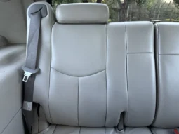 
										2004 Cadillac Escalade GMT800 AWD full									