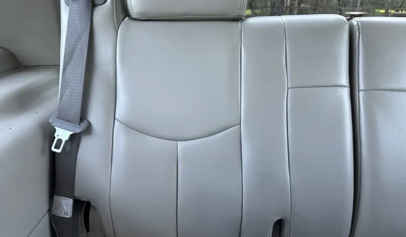 
								2004 Cadillac Escalade GMT800 AWD full									