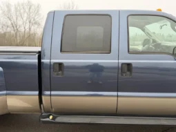 
										2004 Ford F-350 Super Duty Lariat Crew Cab Power Stroke 4×4 Dually full									