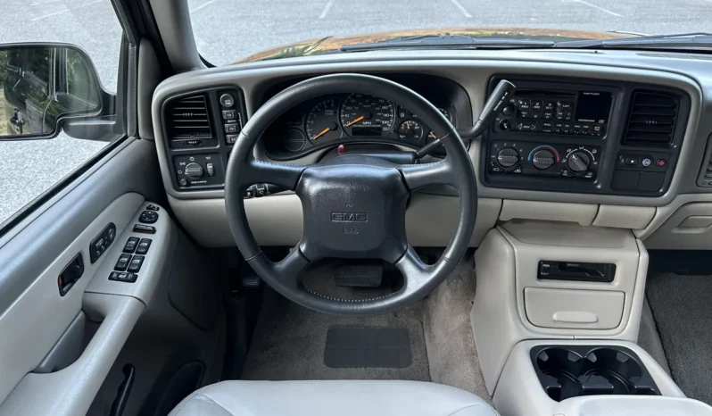 
								2001 GMC Yukon SLT 4×4 full									