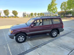 
										2001 Toyota Land Cruiser UZJ100 full									