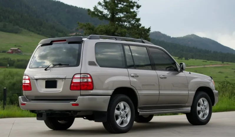 
								2003 Toyota Land Cruiser UZJ100 full									