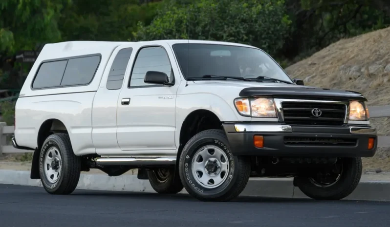 
								1999 Toyota Tacoma SR5 XtraCab V6 4×4 full									