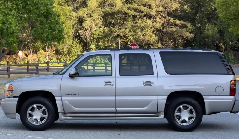 
								2005 GMC Yukon XL Denali GMT800 full									