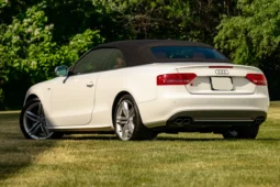
										2011 Audi S5 Cabriolet Quattro Prestige full									