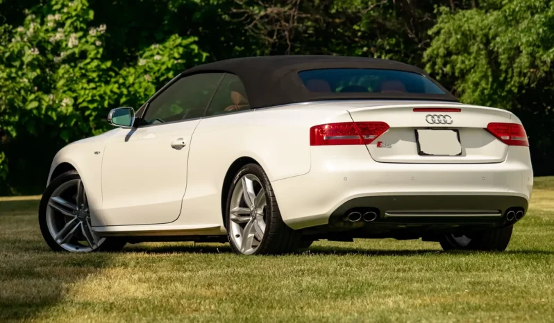 
								2011 Audi S5 Cabriolet Quattro Prestige full									