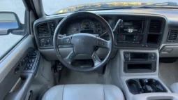 
										2003 Chevrolet Tahoe LT 4×4 full									