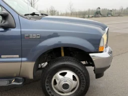 
										2004 Ford F-350 Super Duty Lariat Crew Cab Power Stroke 4×4 Dually full									