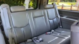 
										2005 GMC Yukon XL Denali GMT800 full									