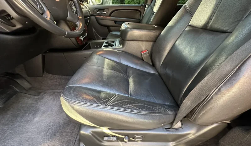
								2010 Chevrolet Tahoe LT 4×4 full									